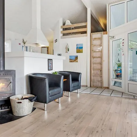 Gladis - 900m From The Sea In Nw Jutland By Interhome Holiday home *