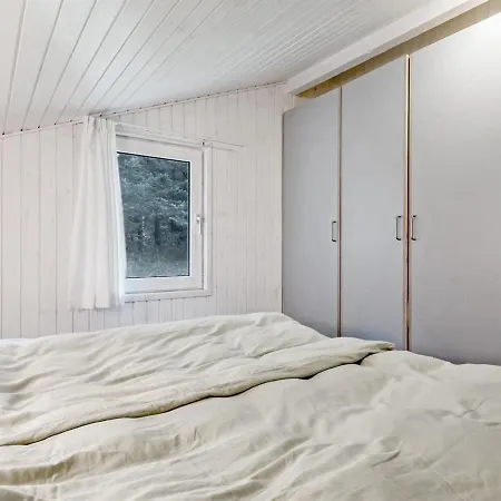 Holiday home Gladis - 900m From The Sea In Nw Jutland By Interhome